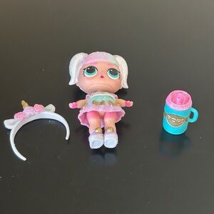LOL Surprise!!! Sparkle Series Unicorn Doll.( Utra Rare)-Series 3